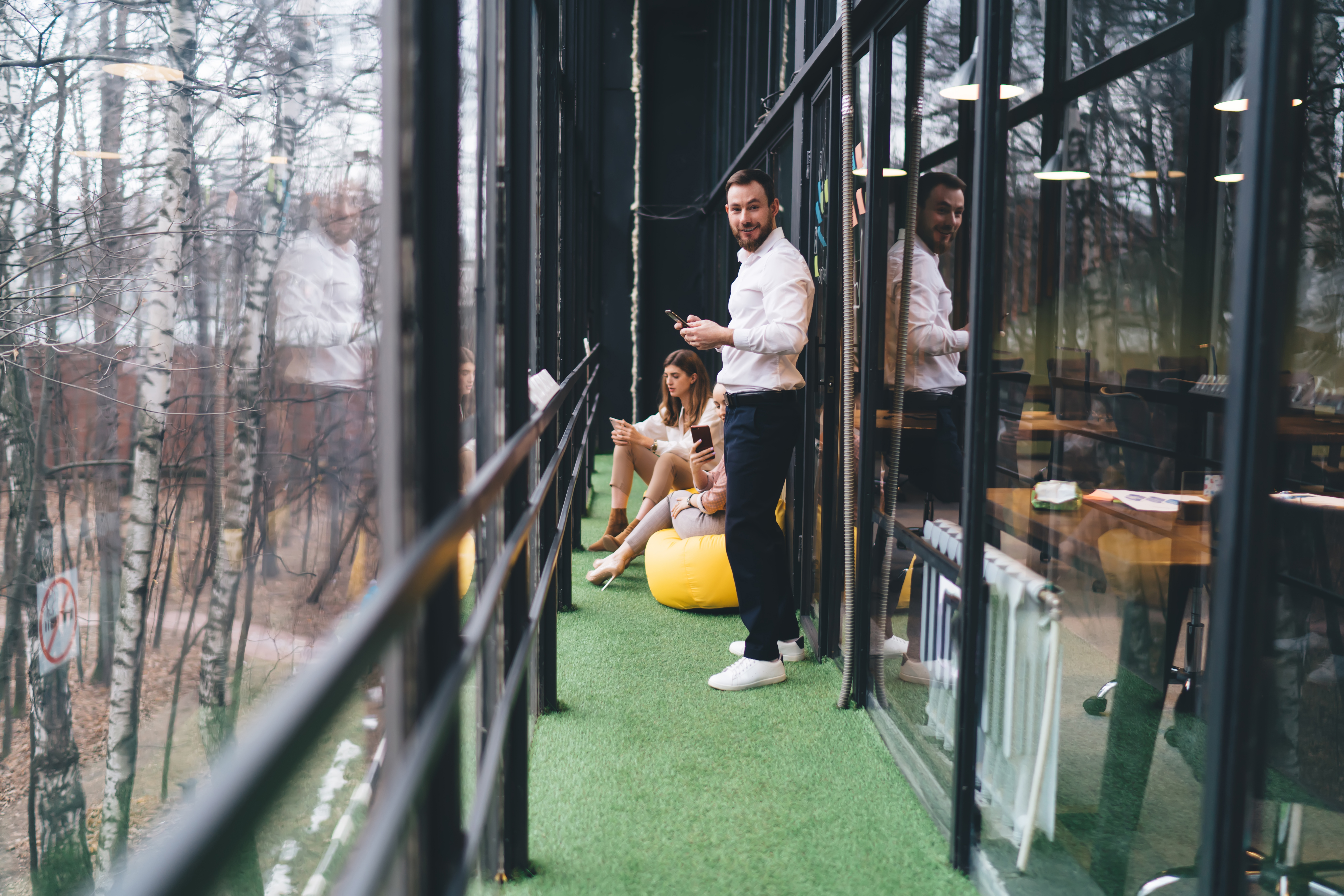 Lyon et Vienne production audiovisuelle le studio balcon sur smartphone