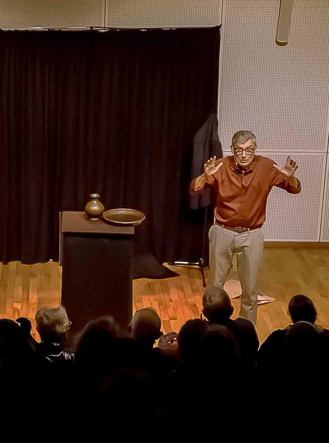 Eric Chartiot. Magie seul en scene Poesie